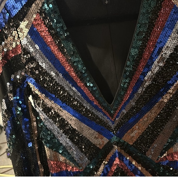 Sequins dress - Picture 3 of 3